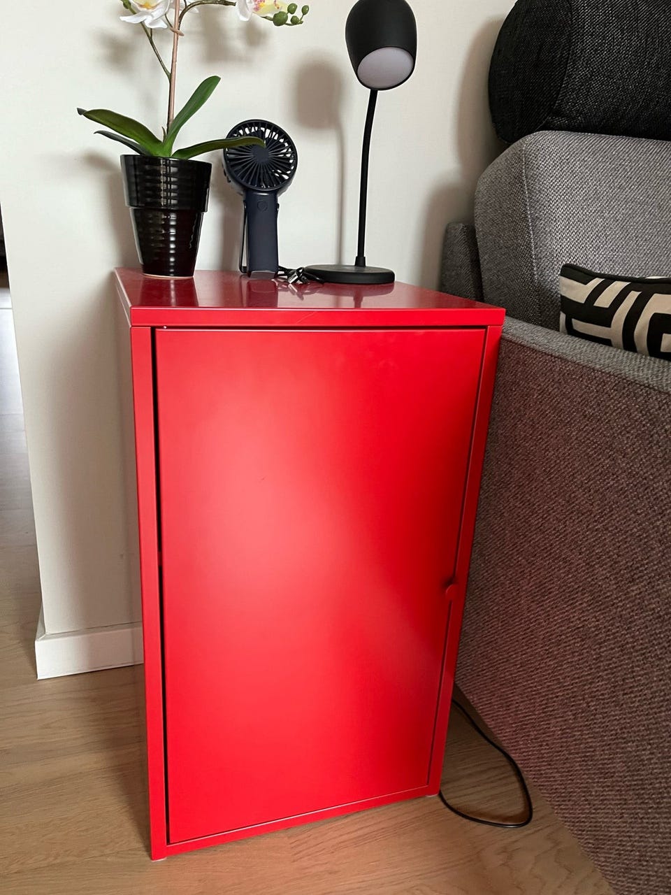 Ikea | Vitrineskabe og skabe | Til salg | DBA
