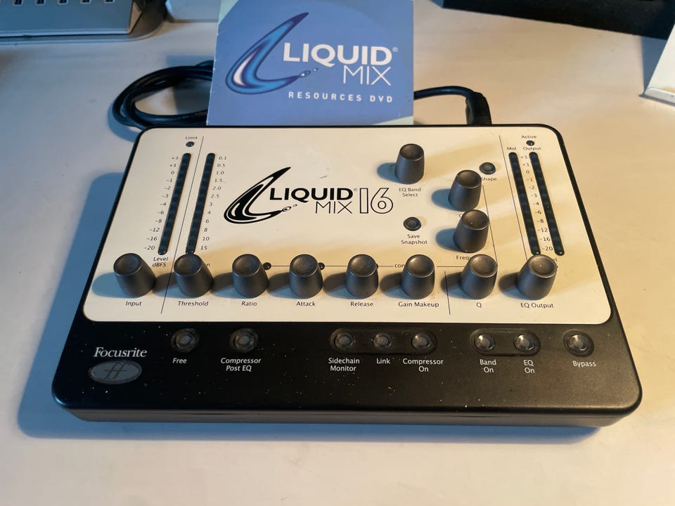 Focusrite Liquid mix | DBA