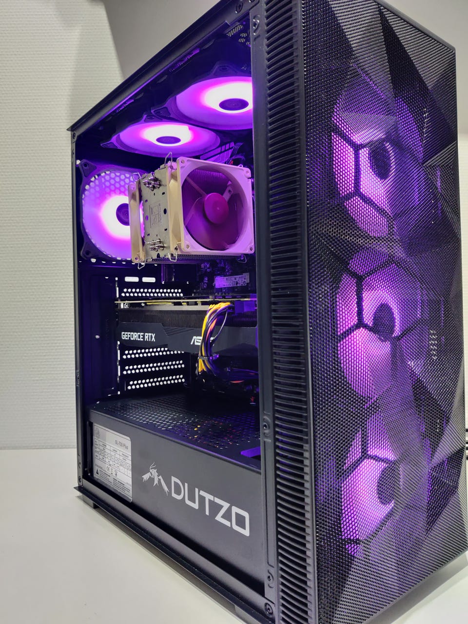 2070 Super I7 8700k Gaming Pc ?RGB Gamer PC ? Intel I7 8700k