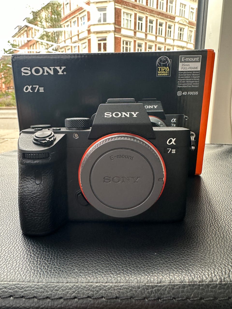 【ショット数少なめ47,858回程】SONY α7Ⅲ レビュー] 約3年間使用した SONY α7III のシャッター回数を知り