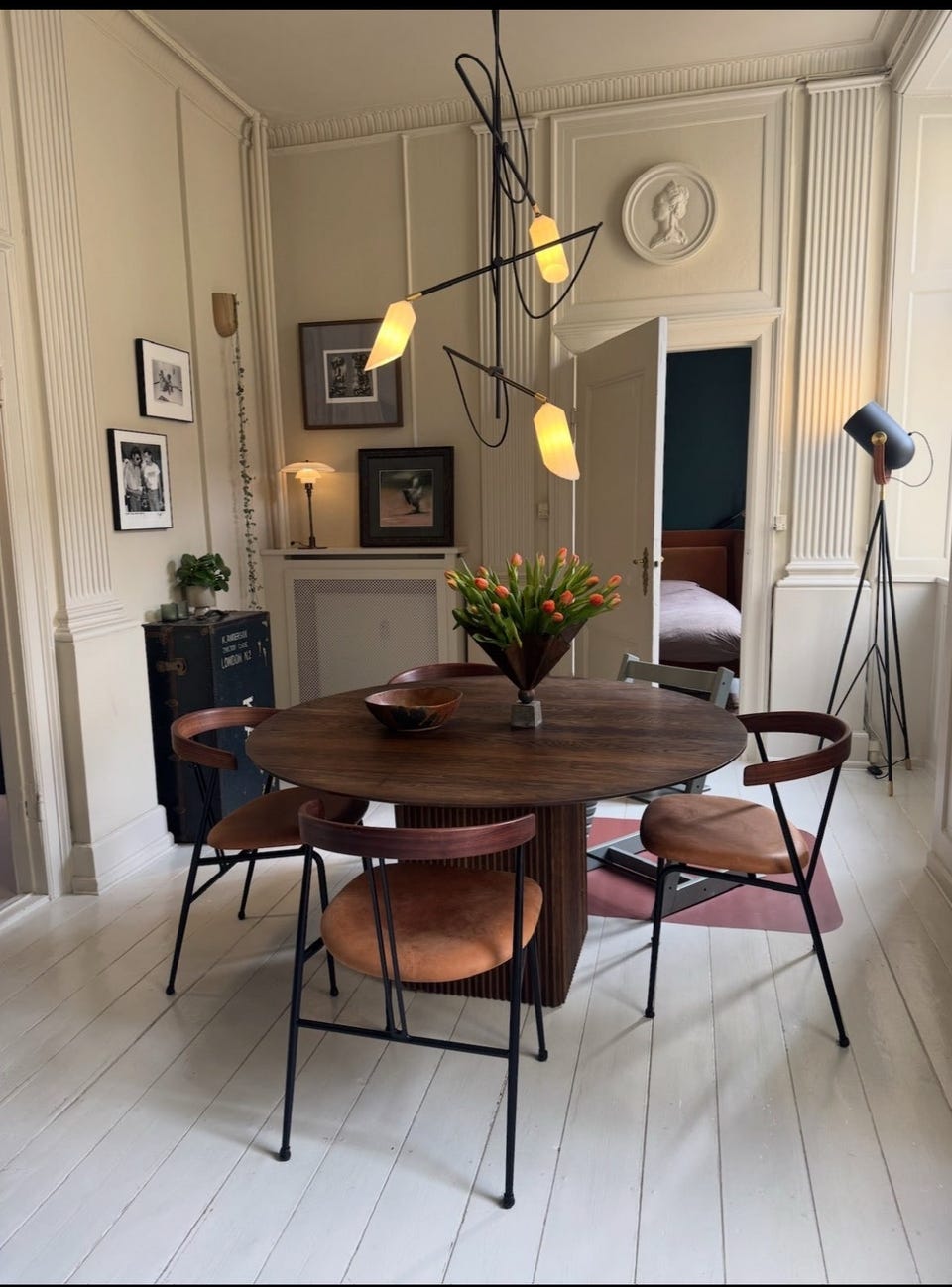 Gubi Violin spisestole i skind nypris DBA