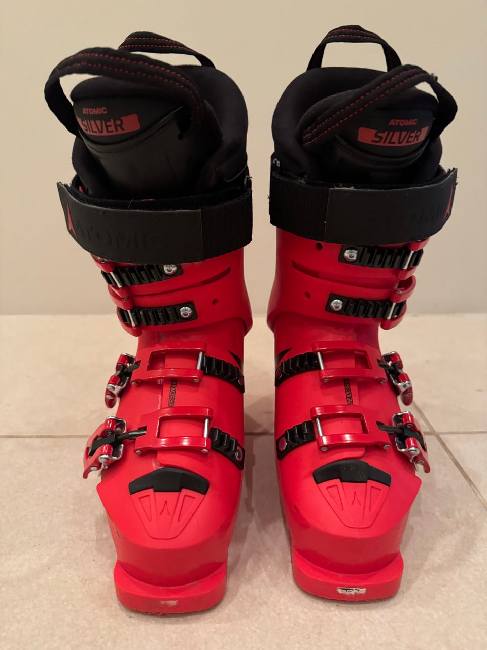 ■■送料無料■ATOMIC■REDSTER CLUB SPORT LC 70■■ AE5024440__63f5c95eced228fbc88