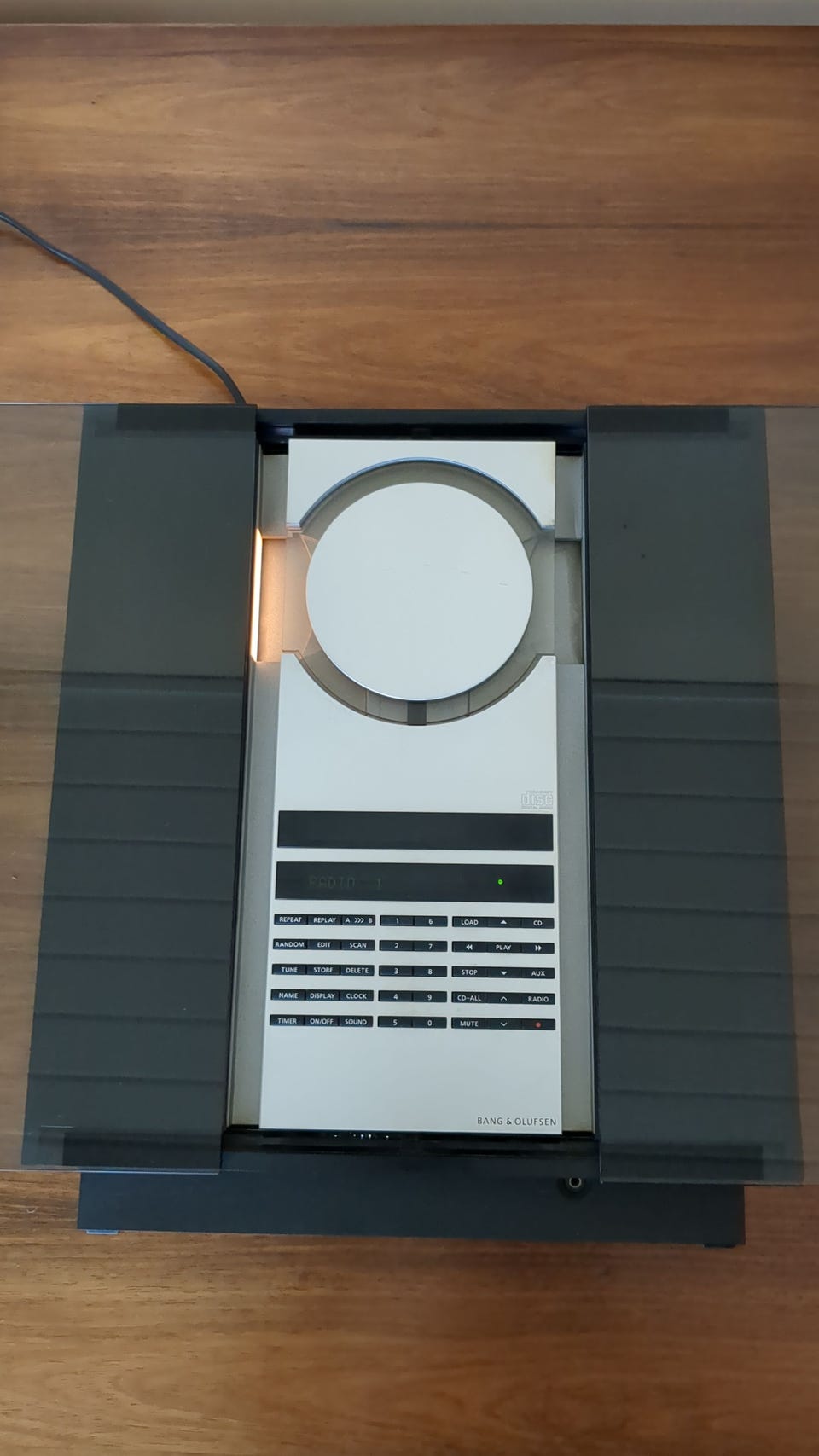 【二口発送②】 B&O BeoSound 3000 BeoLab 4000 BeoSound 3000 med 2 BeoLab 4000 højttalere | DBA