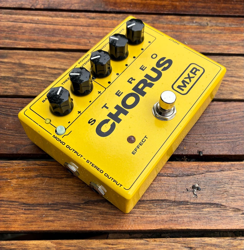 MXR Stereo Chorus guitar pedal | DBA