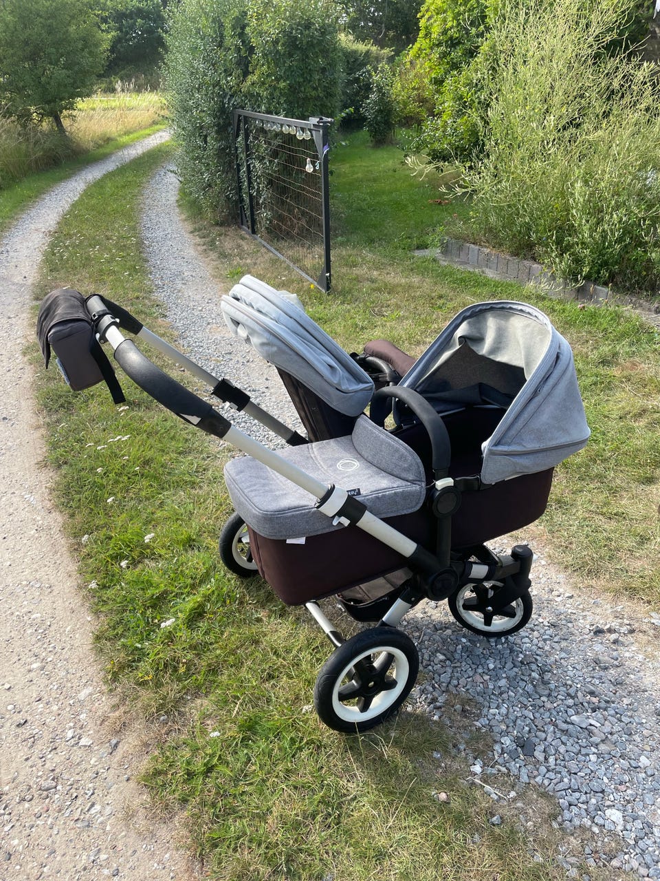 jeep wagon stroller rain cover SASHA'S and Wind for Sport All-Terrain Wagon, Clear Design, Ventilation Holes, Maximum Coverage Made in USA ( Stroller not Included) USA Made It also has convenient Color:Gloss Black w/ Wood Handle VEVOR Foldable Pet Trailer
