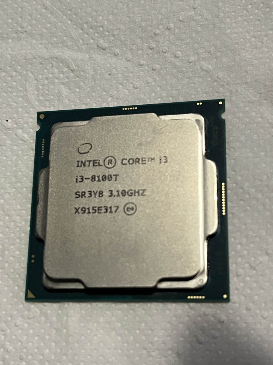 Intel Core i3-8100T CPU 3.10 GHz | DBA