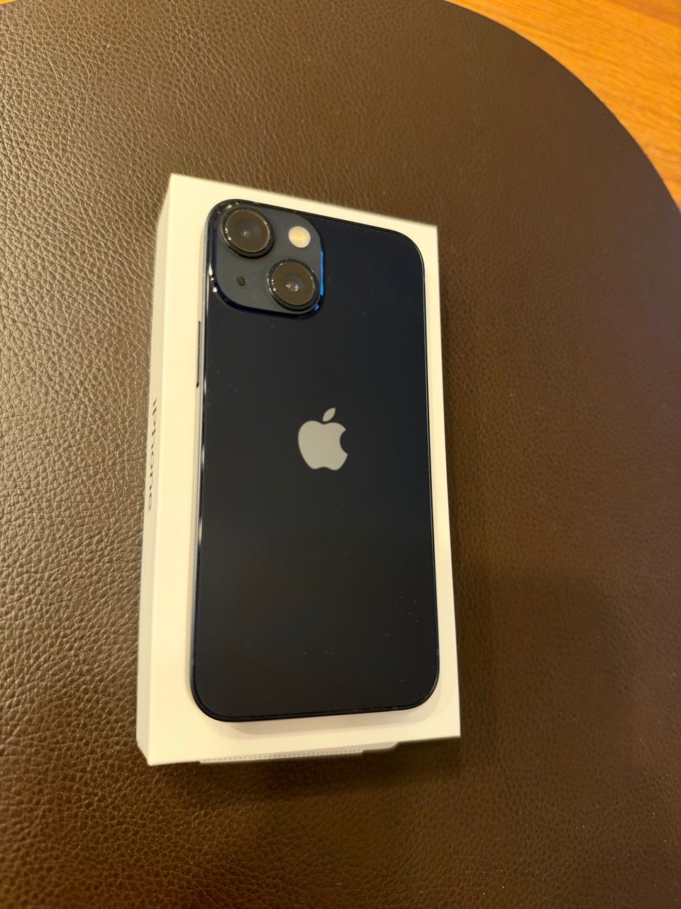 iPhone 13 ミニ 128GB 夜半 「背面ガラス割れ」iPhone13mini 128gb