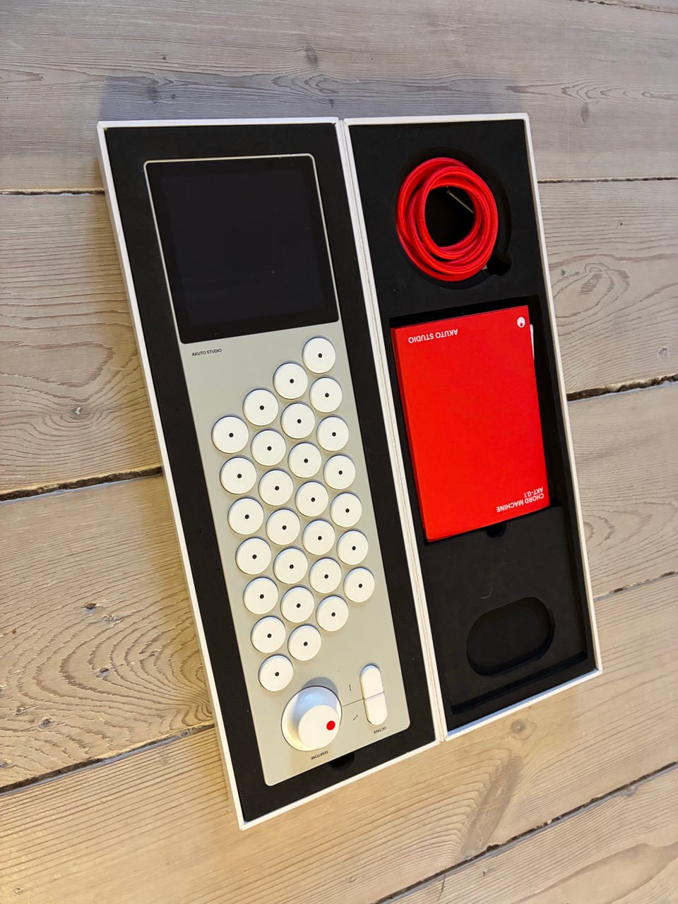 AKT-0.1 by Akuto Studio - chord machine | DBA