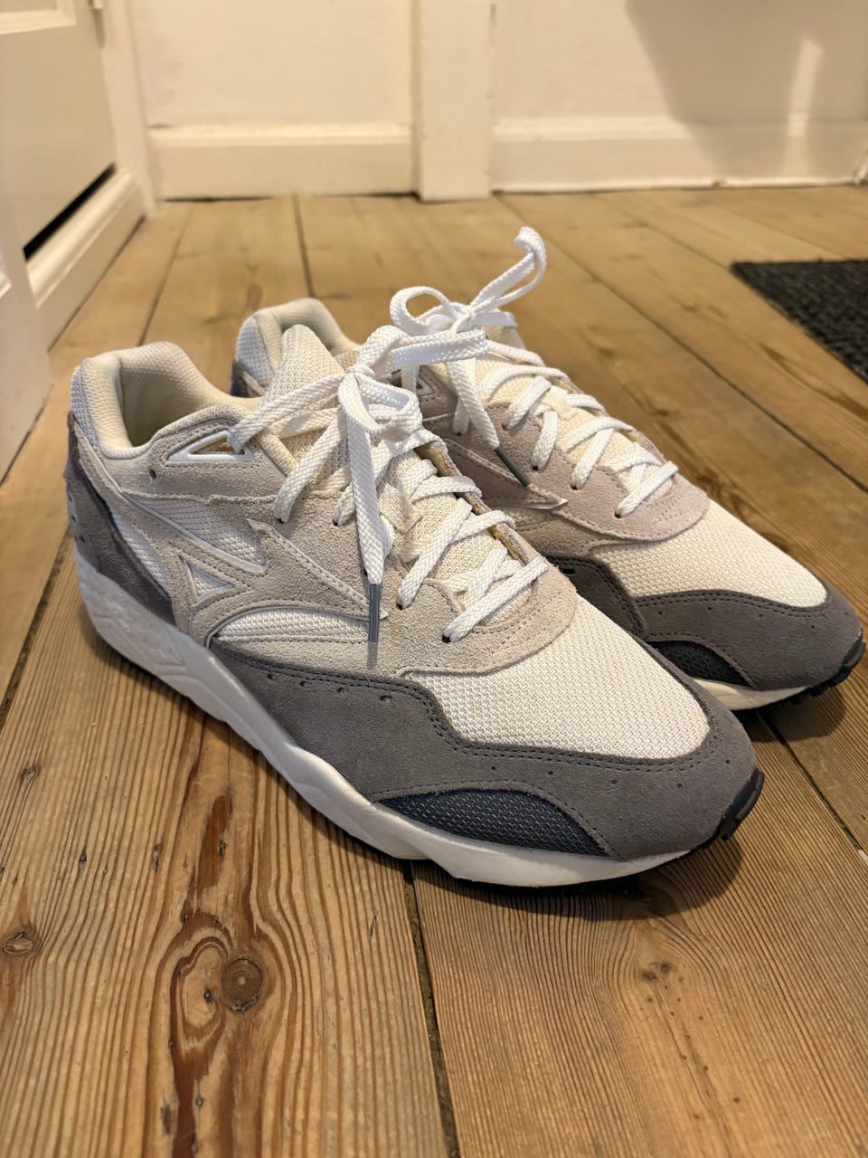 Mizuno, Mizuno sneakers str 46 hvid/grå