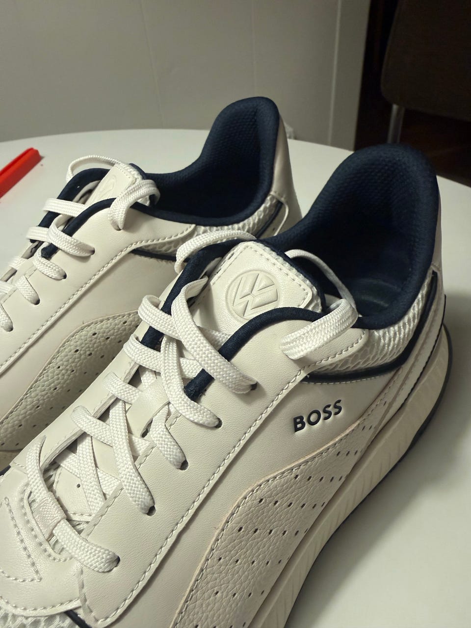 Hugo Boss, Vw Hugo Boss sneakers str 45 hvid