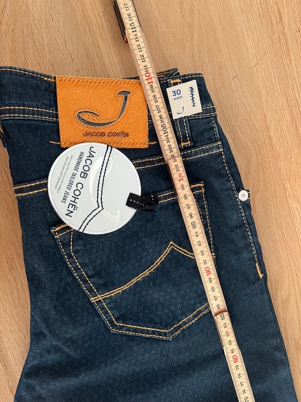 Product image 11 of 11