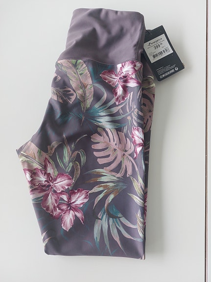 Product image 1 of 10