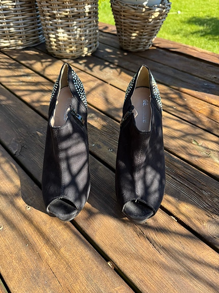 Product image 11 of 12