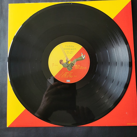 Product image 3 of 6
