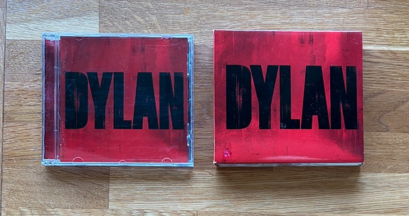 Product image 1 of 2