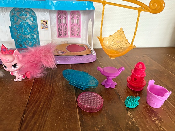 Product image 6 of 8