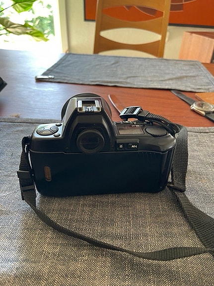 Product image 2 of 9