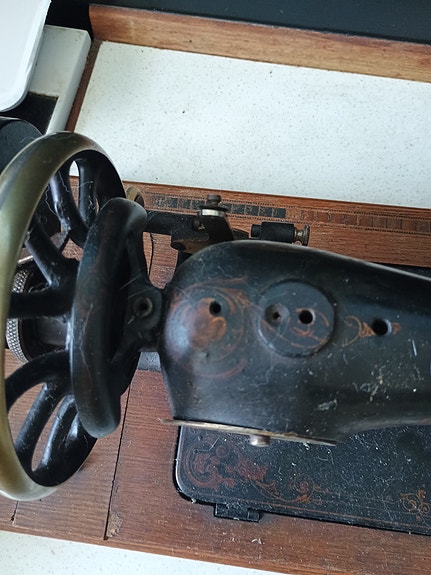 Product image 8 of 9