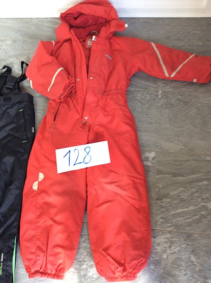 Product image 1 of 2