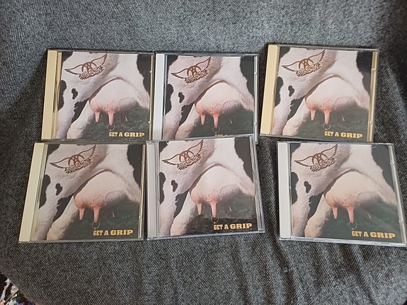 Product image 1 of 3