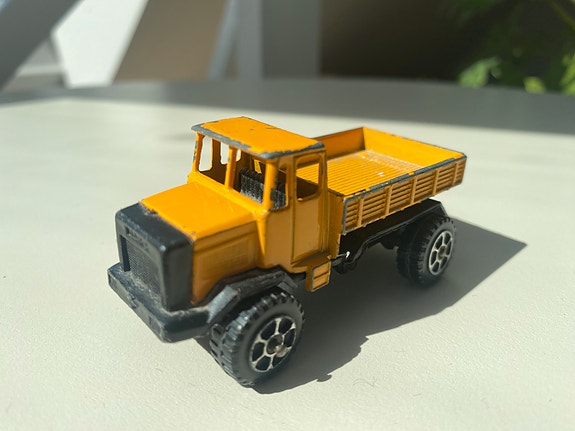 Product image 1 of 4