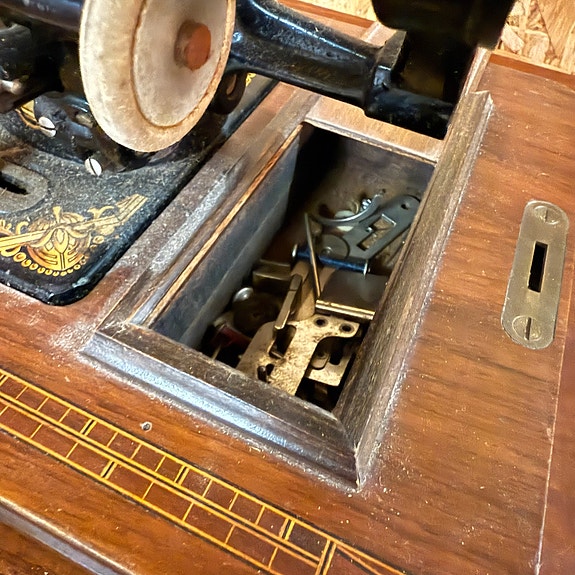 Product image 5 of 8