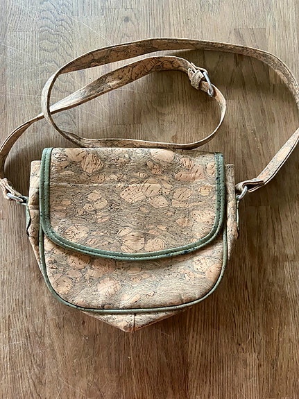 Product image 1 of 7