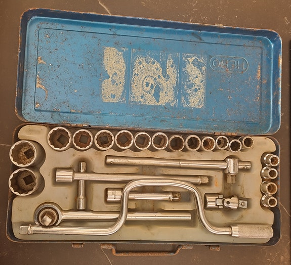 Product image 2 of 3