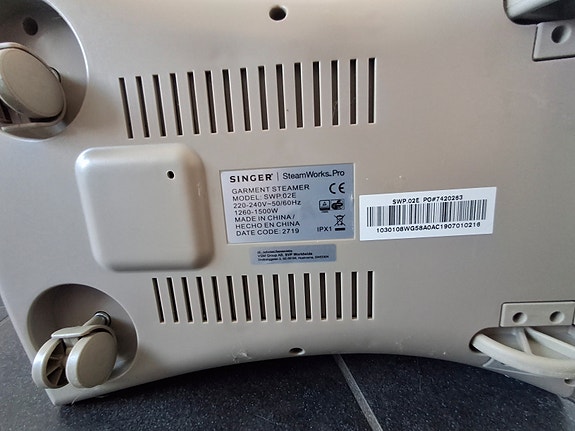 Product image 3 of 6