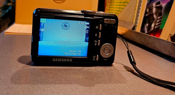 Product image 2 of 4