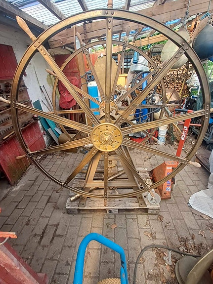 Product image 3 of 9