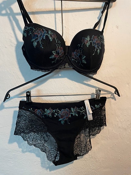 Product image 1 of 10