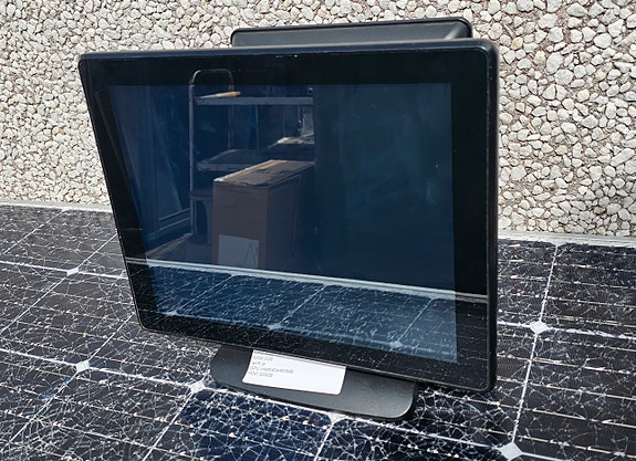 Product image 2 of 9