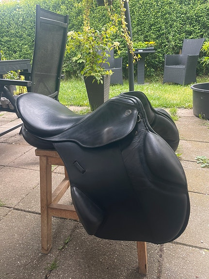 Product image 1 of 9