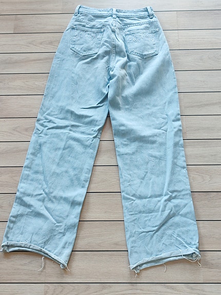Product image 15 of 21
