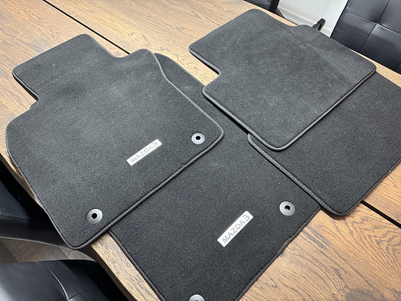 Product image 1 of 9