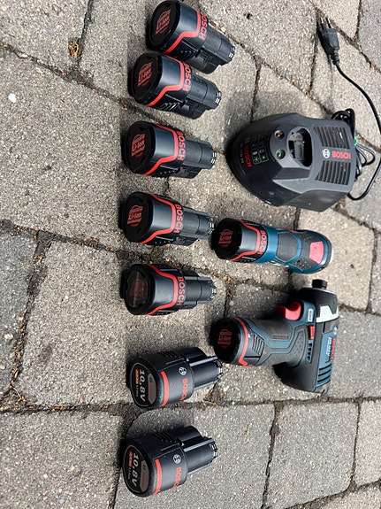 Product image 1 of 2