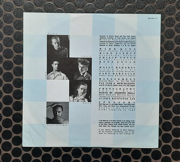 Product image 3 of 6