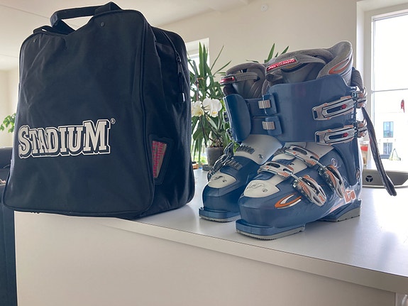 Product image 2 of 9