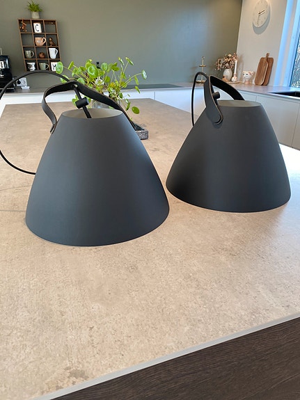 Product image 1 of 8