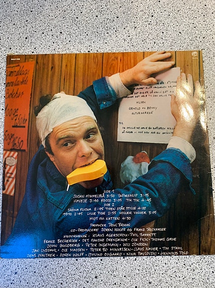 Product image 2 of 9