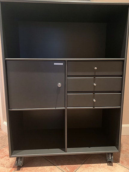 Product image 1 of 8