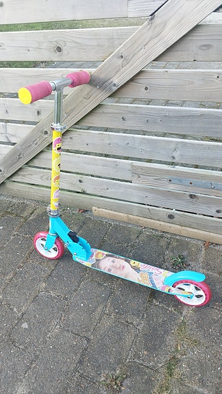 Product image 1 of 8