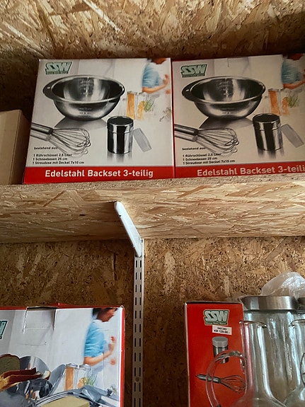 Product image 12 of 32