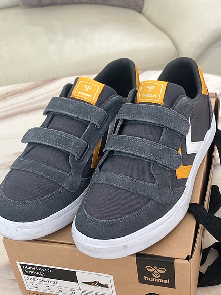 Product image 1 of 4