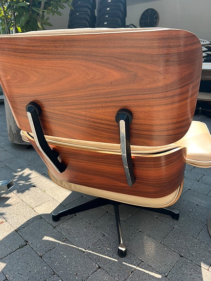 Product image 15 of 27