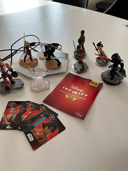 Product image 1 of 3