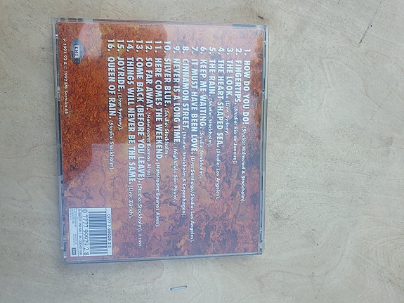 Product image 2 of 2