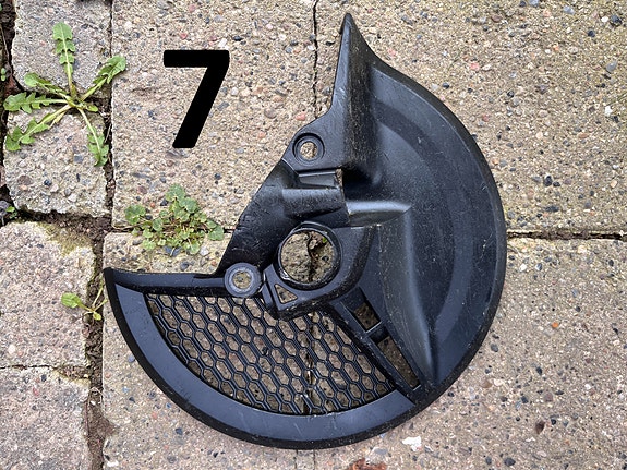 Product image 13 of 36