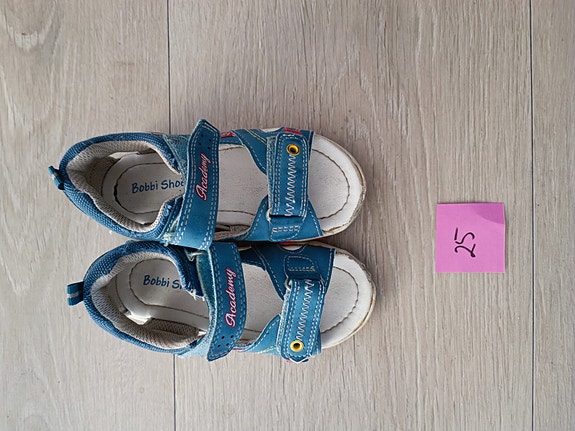 Product image 11 of 27